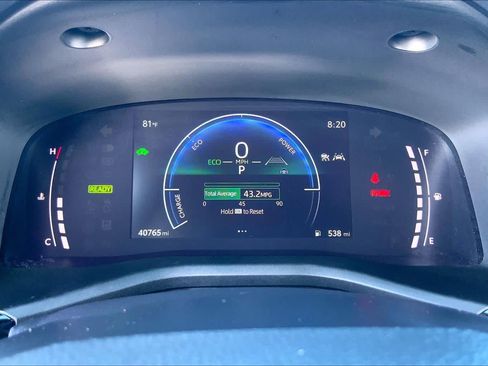 Used 2025 Toyota Camry SE w/ Convenience Package FWD image 25