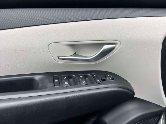 Certified 2024 Hyundai Tucson SEL AWD/4WD image 16