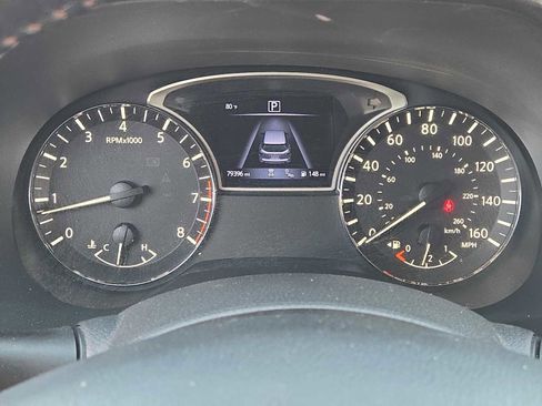 Used 2020 Nissan Pathfinder SL FWD image 29