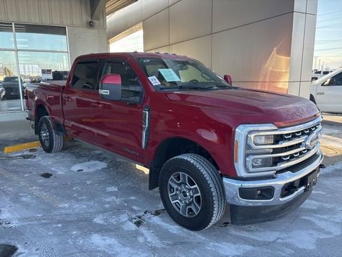 Used 2023 Ford F350 Lariat w/ Lariat Ultimate Package image 3
