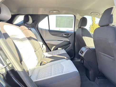 Used 2022 Chevrolet Equinox LS image 22