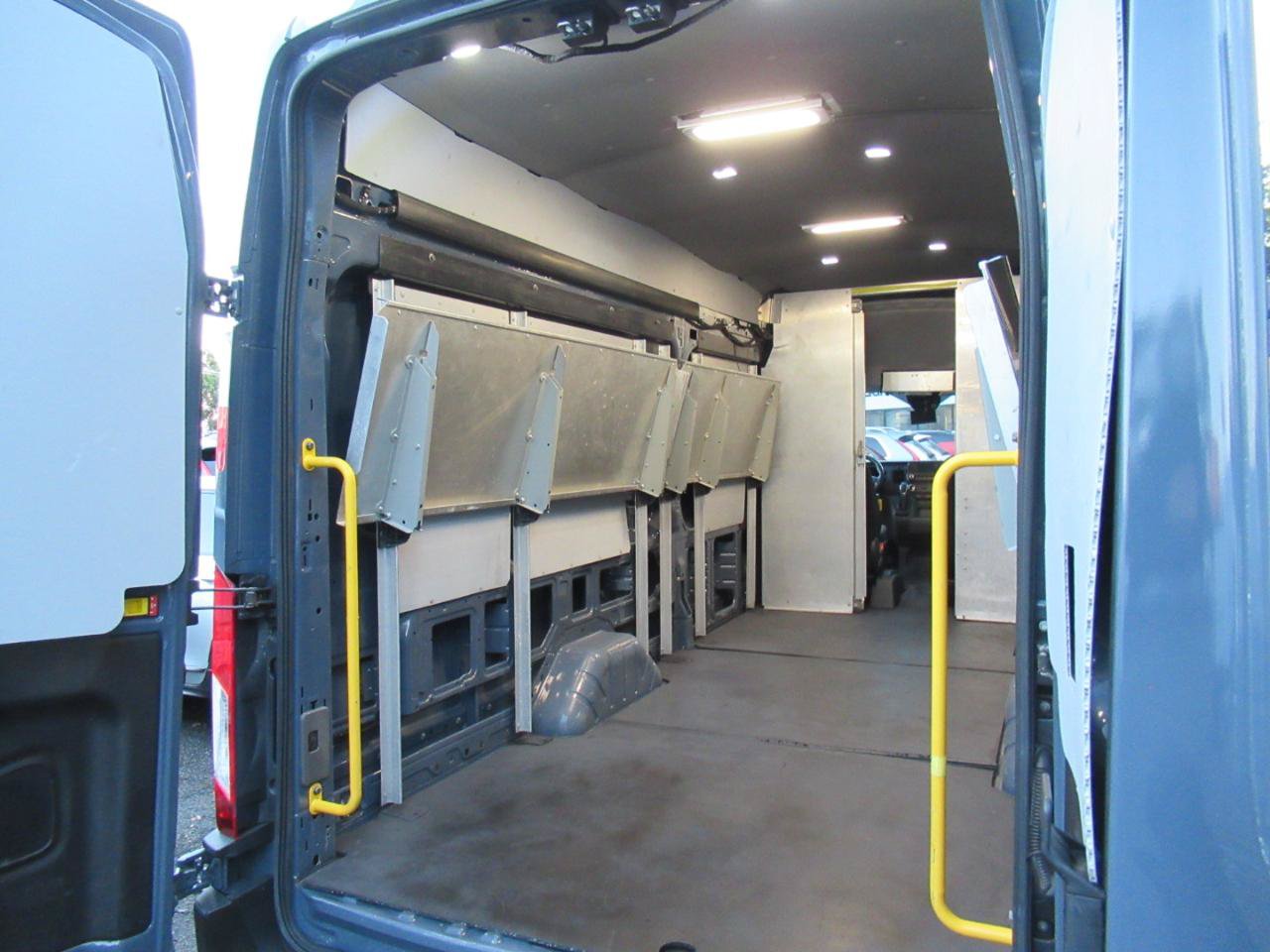 Used 2020 Ford Transit 250 148 High Roof Extended RWD image 20