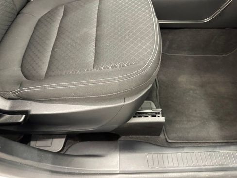 Used 2025 Ford Escape Active image 12