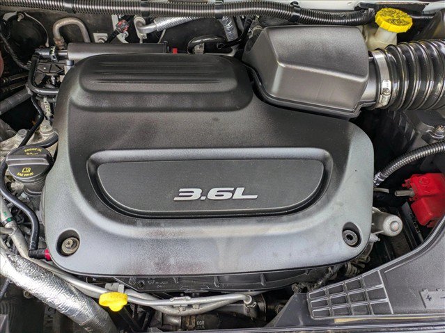 Used 2018 Chrysler Pacifica Limited FWD image 25