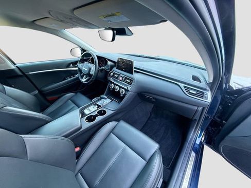 Used 2021 Genesis G70 2.0T image 30