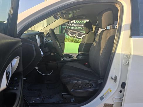 Used 2017 Chevrolet Equinox LS image 17