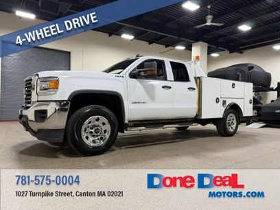 Used 2017 GMC Sierra 2500 4x4 Double Cab w/ Sierra Convenience Package