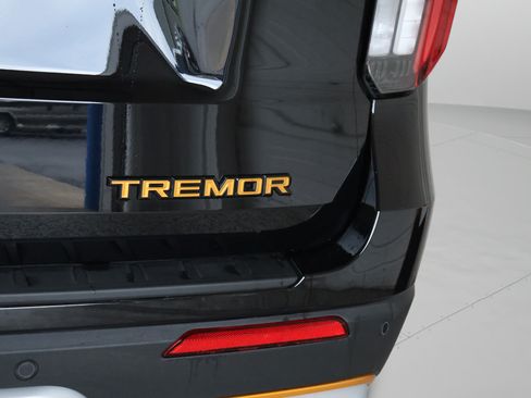 Used 2026 Ford Explorer Tremor w/ Tremor Ultimate Package AWD/4WD image 39