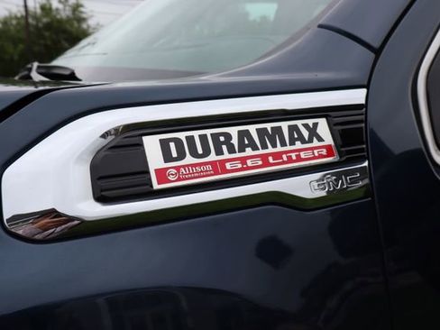 Used 2021 GMC Sierra 2500 Denali w/ Denali Ultimate Package AWD/4WD image 9
