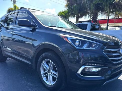Used 2017 Hyundai Santa Fe Sport FWD image 7