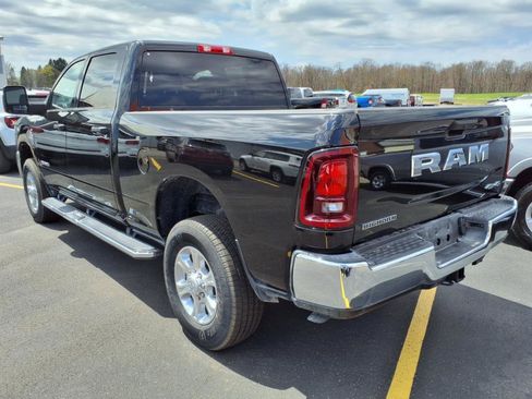 New 2025 RAM 2500 Big Horn image 7