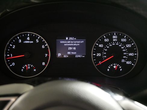 Used 2021 Kia Seltos EX image 21