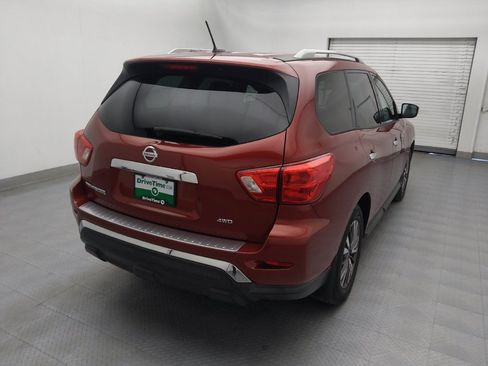 Used 2017 Nissan Pathfinder S image 9