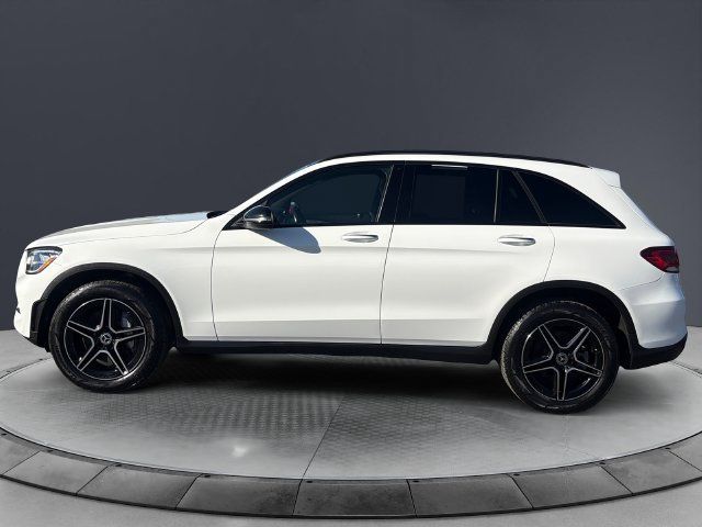 Used 2020 Mercedes-Benz GLC 300 4MATIC image 2