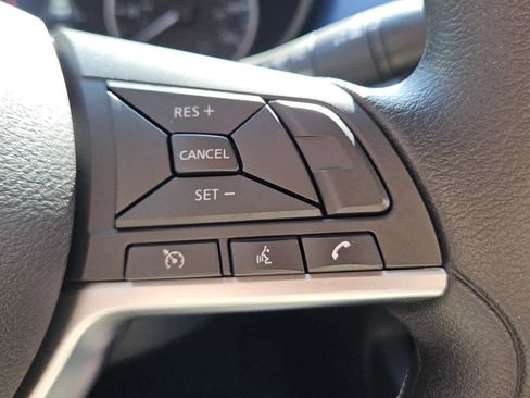 Used 2025 Nissan Versa SV w/ Trunk Package image 13