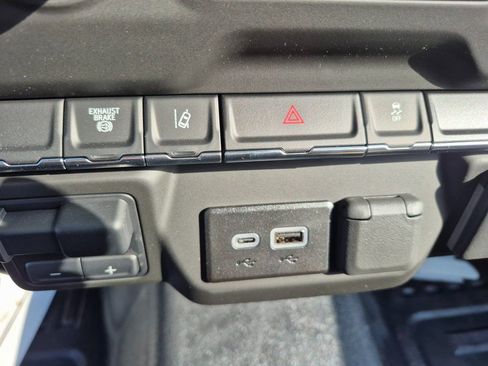New 2025 Chevrolet Silverado 3500 W/T w/ WT Convenience Package AWD/4WD image 25