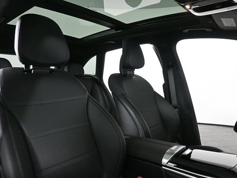 Certified 2026 Mercedes-Benz GLC 300 image 21