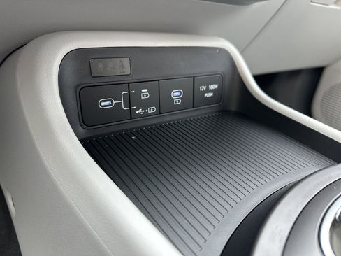 New 2026 Hyundai Kona SE image 46