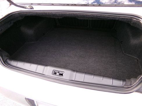 Used 2010 Chevrolet Malibu LT w/ Power Convenience Package image 27