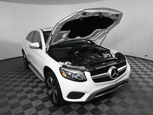 Used 2019 Mercedes-Benz GLC 300 4MATIC Coupe image 34