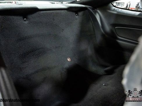 Used 2022 Ford Mustang Shelby GT500 w/ Carbon Fiber Track Pack image 30