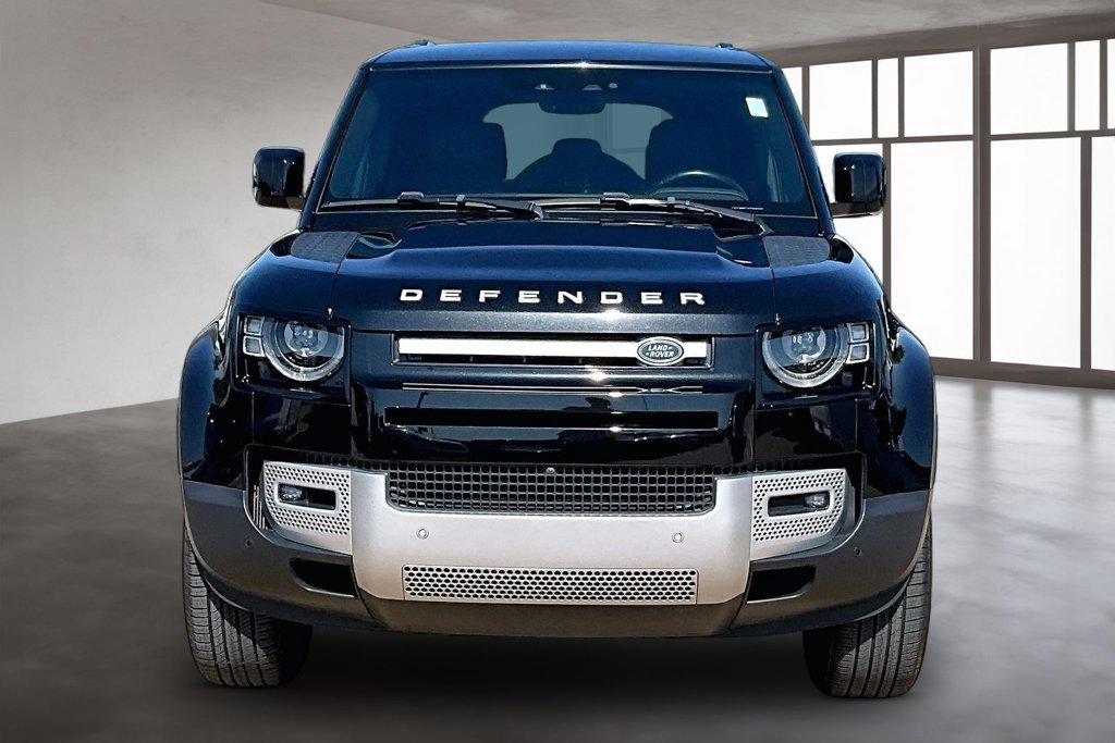 Used 2024 Land Rover Defender 110 S AWD/4WD image 3