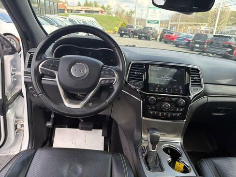 Certified 2021 Jeep Grand Cherokee Limited w/ Quick Order Package 28K 80th AWD/4WD image 17