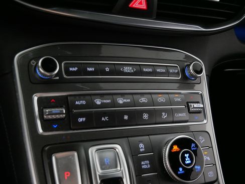 Used 2022 Hyundai Santa Fe Calligraphy image 23