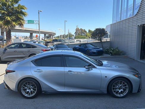 Used 2023 Lexus IS 500 RWD image 5