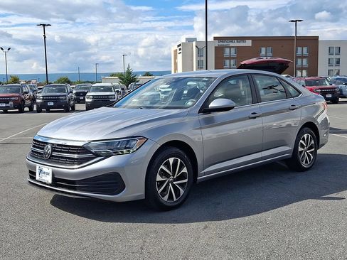 Used 2024 Volkswagen Jetta S FWD image 3