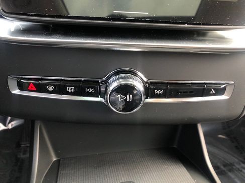 New 2026 Volvo XC90 B6 Ultra w/ Protection Package Premier image 28