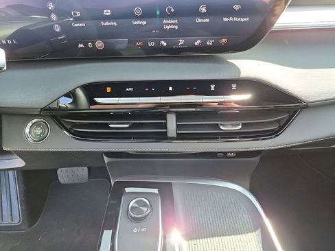 New 2026 Buick Enclave Preferred FWD image 40