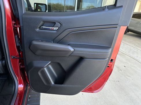 Used 2023 GMC Canyon Elevation w/ Elevation Premium Package image 31