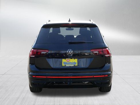 Certified 2024 Volkswagen Tiguan SE R-Line image 6