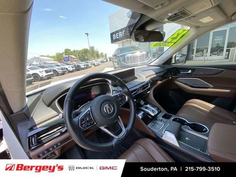 Used 2023 Acura MDX SH-AWD w/ Advance Package image 12