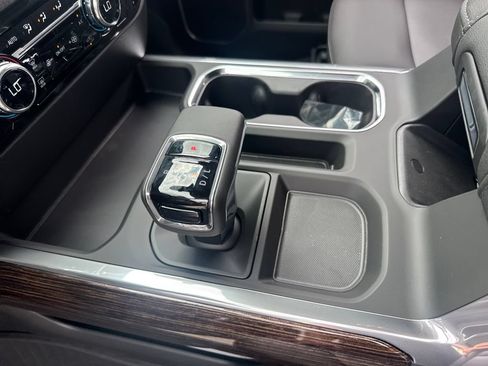 New 2026 GMC Sierra 1500 Elevation w/ Elevation Premium Package AWD/4WD image 16