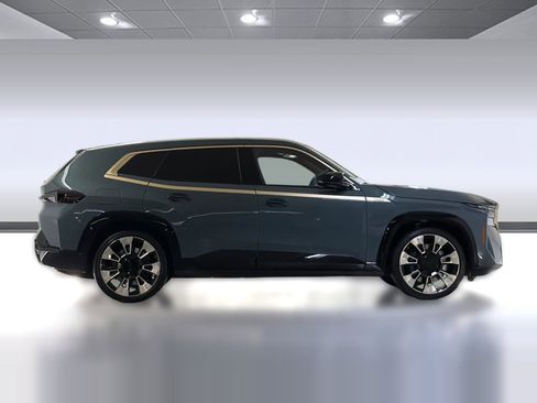 Certified 2023 BMW XM AWD/4WD image 7