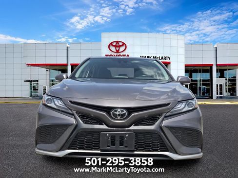 Used 2024 Toyota Camry XSE FWD image 8