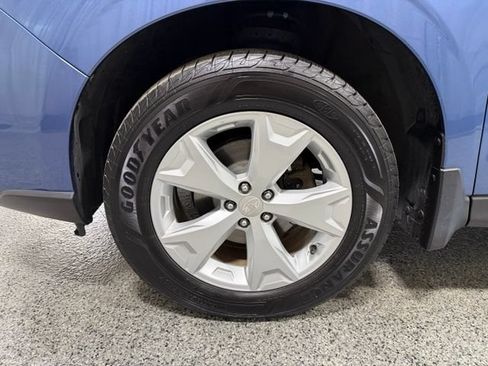 Used 2016 Subaru Forester 2.5i Premium w/ All-Weather Package AWD/4WD image 27