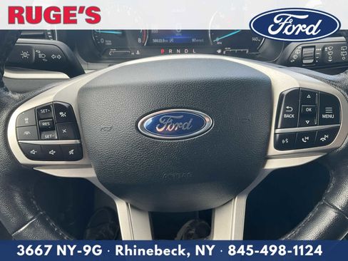 Used 2021 Ford Explorer XLT w/ Equipment Group 202A AWD/4WD image 18