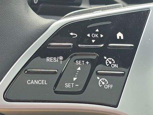 Certified 2026 Mercedes-Benz GLC 300 4MATIC image 34