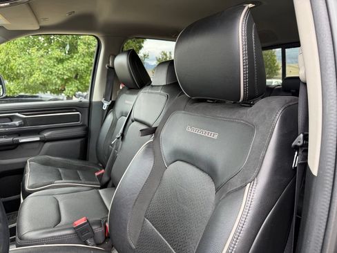 Used 2022 RAM 1500 Laramie AWD/4WD image 20