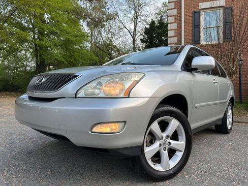 Used 2006 Lexus RX 330 FWD image 2