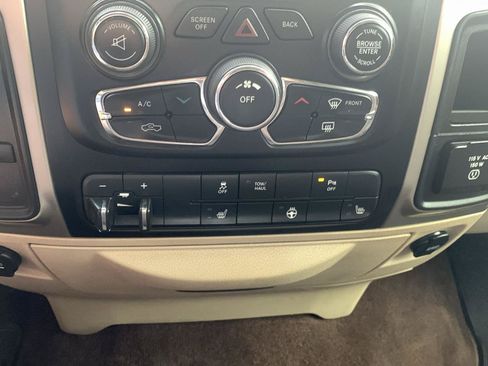 Used 2015 RAM 3500 Big Horn AWD/4WD image 27