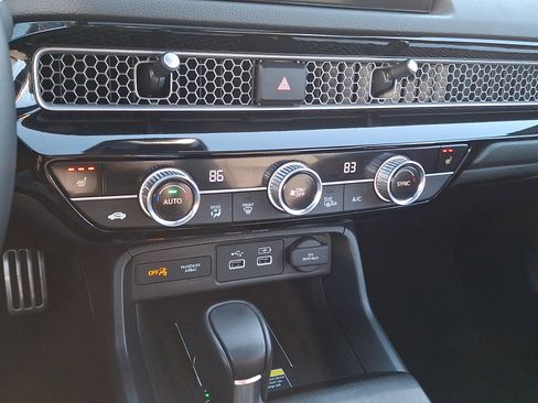 Used 2023 Honda Civic Sport Touring image 16