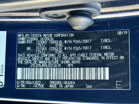 Used 2020 Toyota 4Runner SR5 Premium w/ Moonroof Package RWD image 41