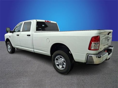 Used 2023 RAM 3500 Tradesman w/ Chrome Appearance Group image 7