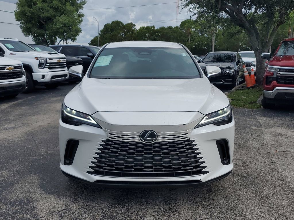 Used 2025 Lexus RX 350 FWD w/ Technology Package image 2