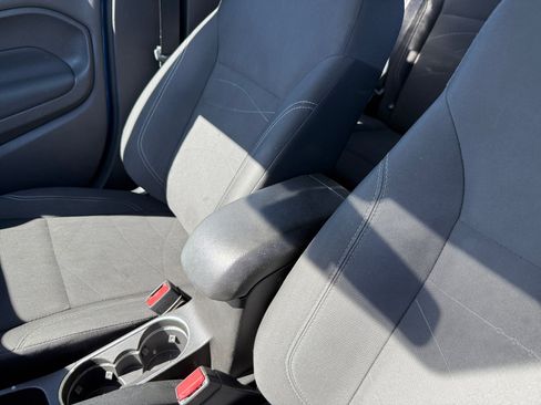 Used 2019 Ford Fiesta SE FWD image 14
