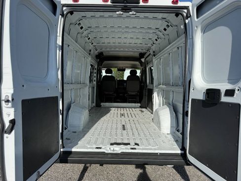 Used 2023 RAM ProMaster 3500 FWD image 21